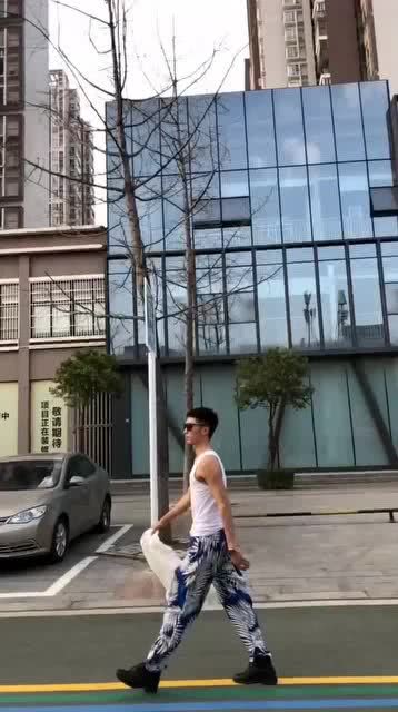 科技風(fēng)潮席卷而來，全新踢腿智能裝備重塑運動體驗！