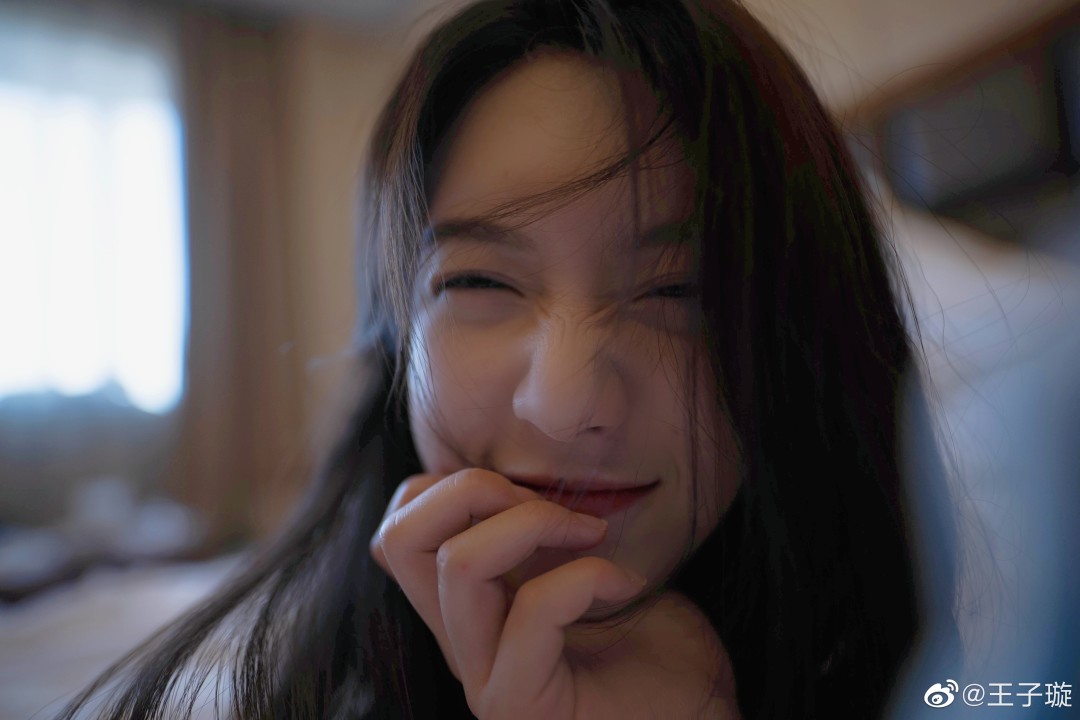 探尋影視新星王子璇的最新動態(tài)與成長軌跡