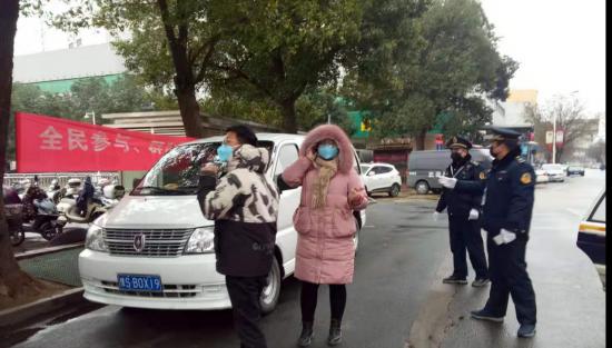 信陽出租車轉讓最新動態(tài)，背后的溫情故事揭秘